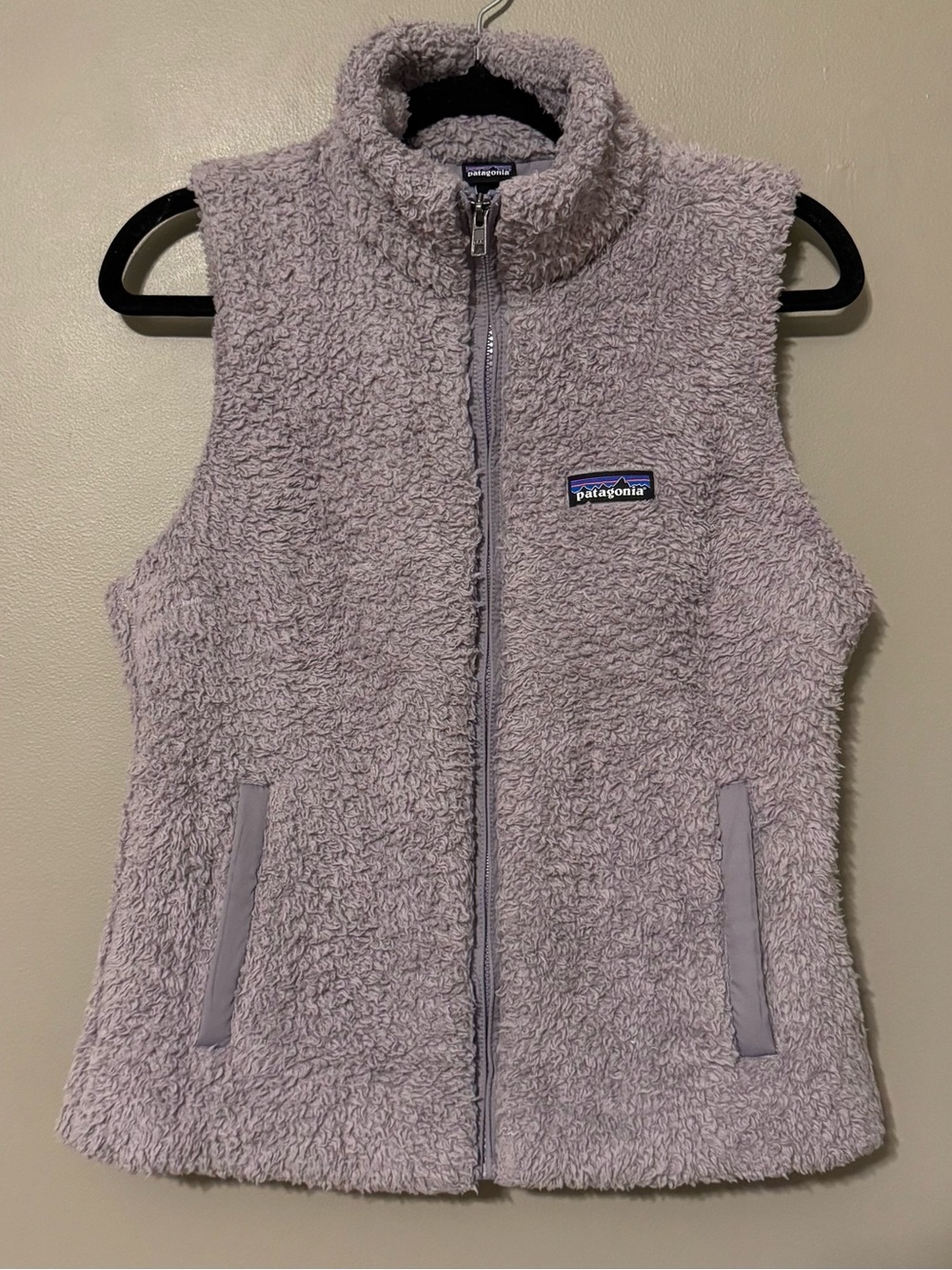 Patagonia Los Gatos Sherpa Fleece Full Zip Vest
Light purple Women’s Medium